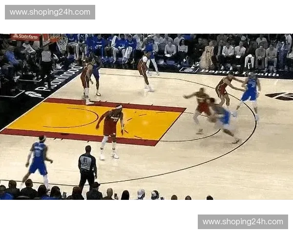 NBA直播室实时解说精彩赛事全景呈现球星动态与赛场热点追踪